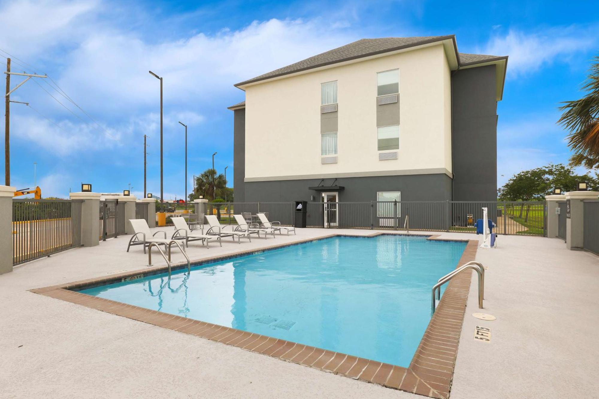 Best Western Iowa - Lake Charles East Exteriör bild